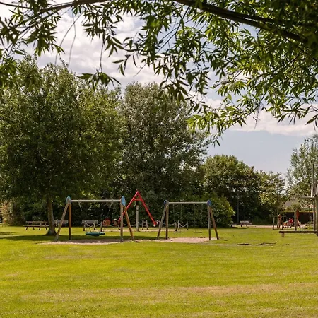 Fantastic Family With Beautiful Garden