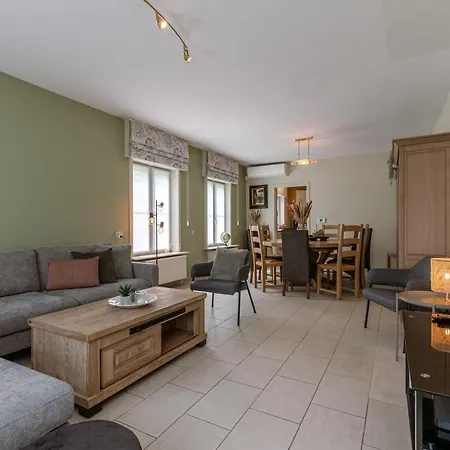 Apartment Fantastic Family With Beautiful Garden